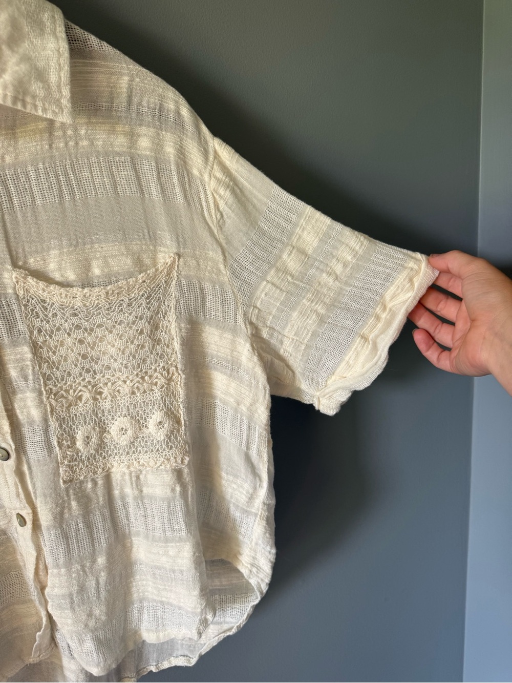 Taelynn button down crochet lace pocket gauze - Picture 6 of 7